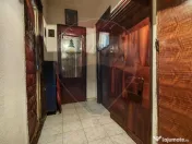 Apartament cu 2 camere nerenovat, de vânzare în zona 1 Mai 