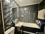 Apartament 3 camere decomandat de | Zona Judetean 