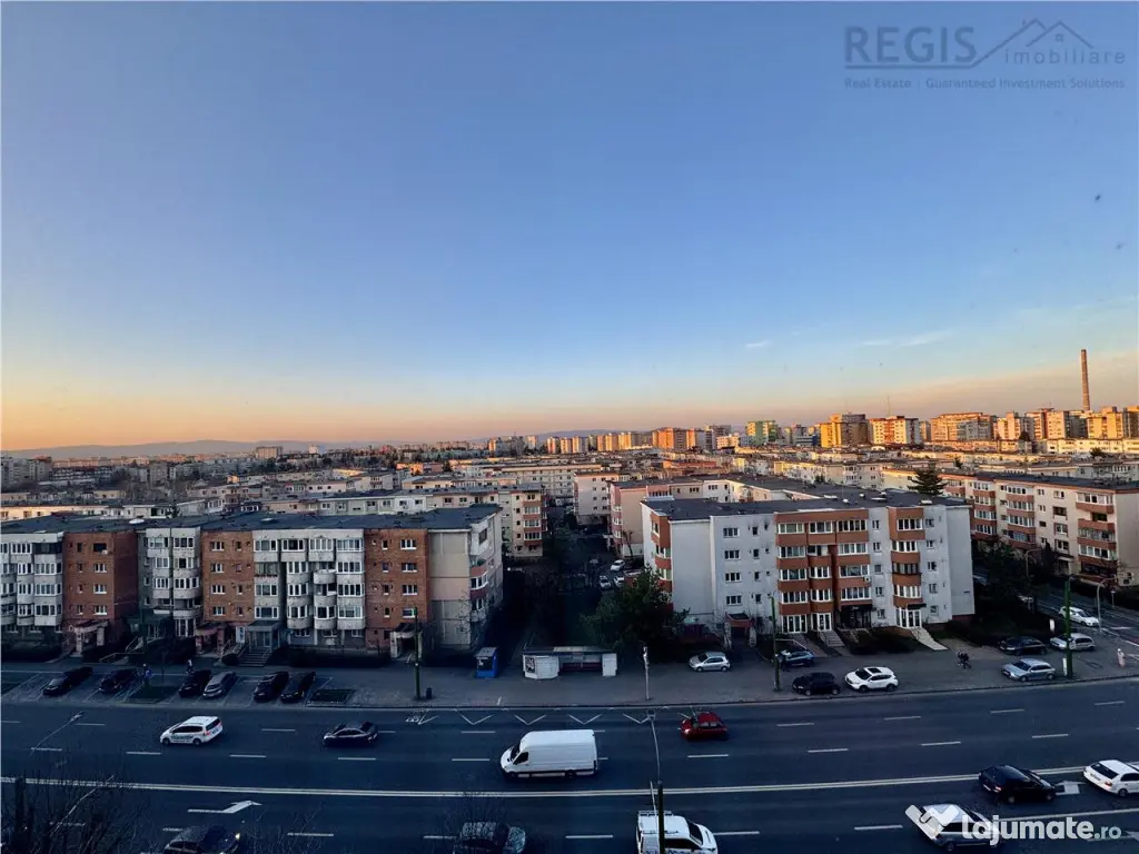 Apartament 3 camere decomandat de | Zona Judetean