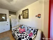 Apartament 3 camere decomandat de | Zona Judetean 