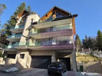 Apartament 3 camere de vânzare la Sinaia