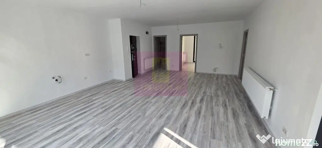 Apartament 3 camere de vânzare la Sinaia - Sinaia (Prahova)