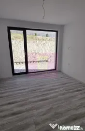 Apartament 3 camere de vânzare la Sinaia 