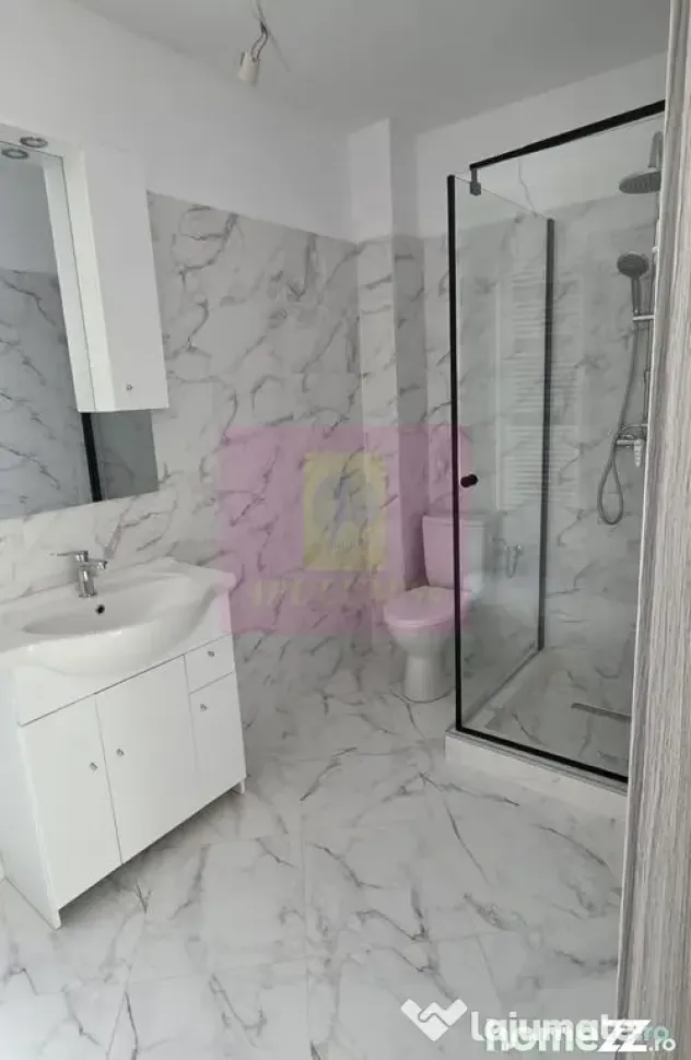 Apartament 3 camere de vânzare la Sinaia - Sinaia (Prahova)