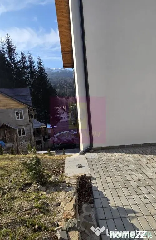 Apartament 3 camere de vânzare la Sinaia - Sinaia (Prahova)