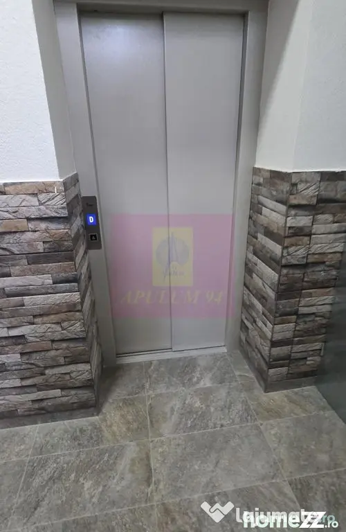 Apartament 3 camere de vânzare la Sinaia - Sinaia (Prahova)