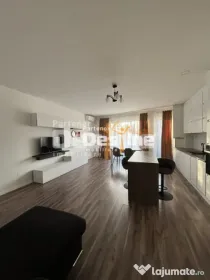 Apartament 2 camere - etaj 2, cu lift, decomandat, mobilat