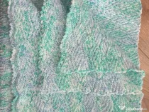 Paturica bebelusi - noua crosetata manual, un cadou deosebit