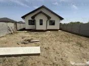 Casa individuala 3 camere pe parter, cu toate utilitatile si 