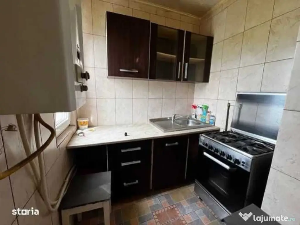 Garsoniera 22 mp + balcon, zona Decebal