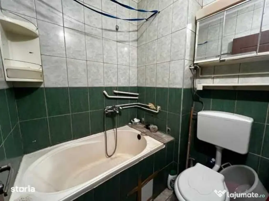 Garsoniera 22 mp + balcon, zona Decebal