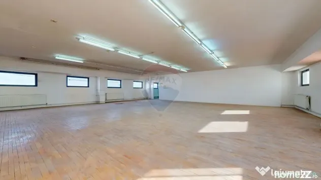 Închiriere spațiu comercial, etaj 1 în Brașov, Calea ...
