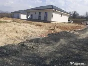 Satu Nou de Jos, 5 ari teren 