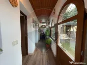 Casa cu teren de vanzare Golesti-Ramnicu Valcea / Manasti... 