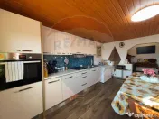 Casa cu teren de vanzare Golesti-Ramnicu Valcea / Manasti... 