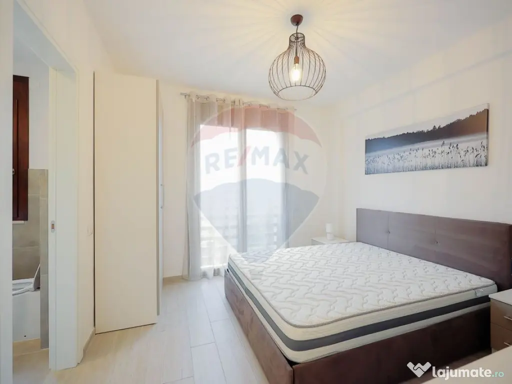 Apartamente 3 camere de închiriat ultracentral, clădire...