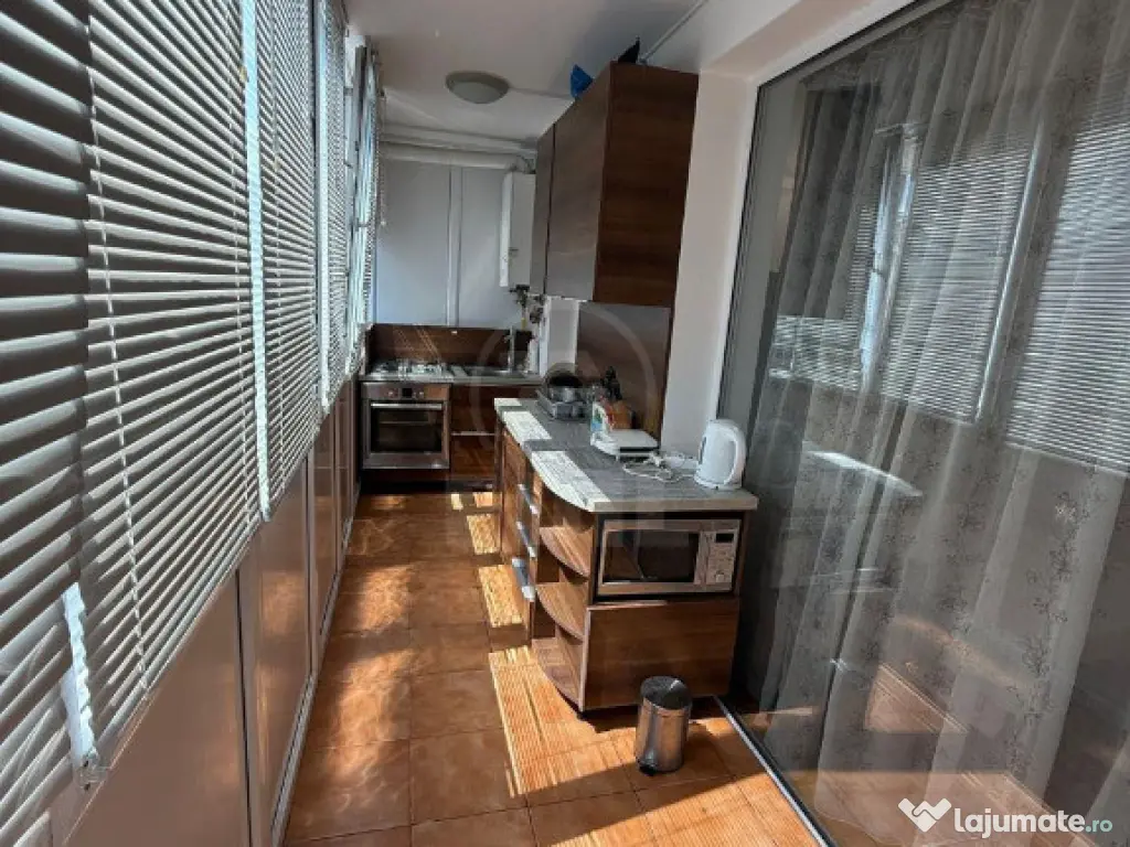 Apartament 2 camere decomandat zona Eroilor