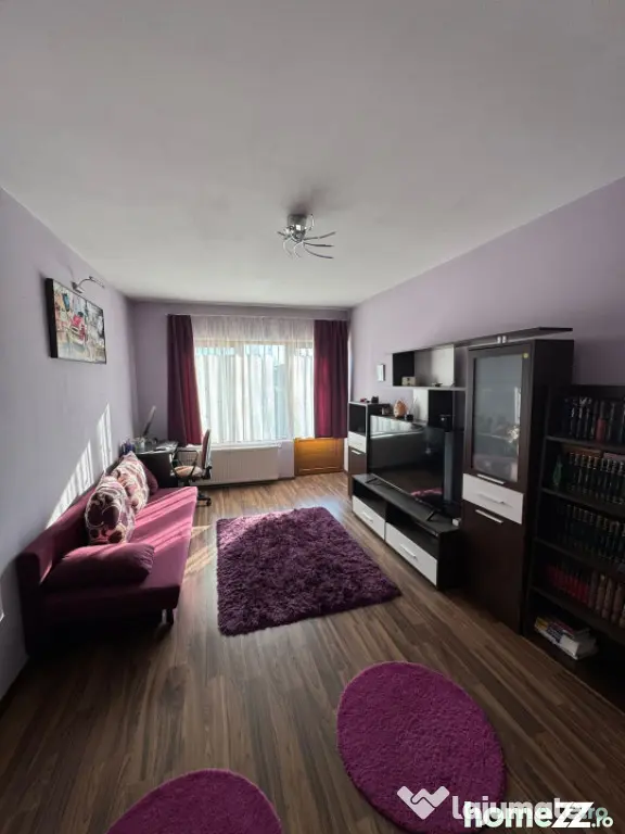 Vilă 336 mp utili, garaj 2 mașini, teren 380 mp, zona Griv