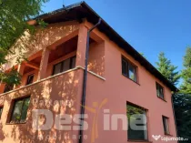 Vilă spațioasă de vânzare în Săcele – zona Bunloc, p