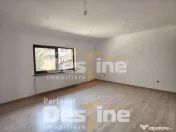 Vilă spațioasă de vânzare în Săcele – zona Bunloc, p 