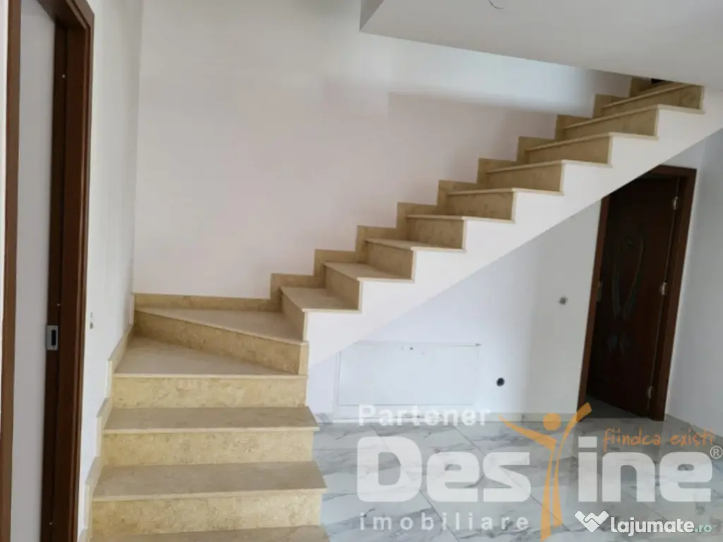 Vilă spațioasă de vânzare în Săcele – zona Bunloc, p