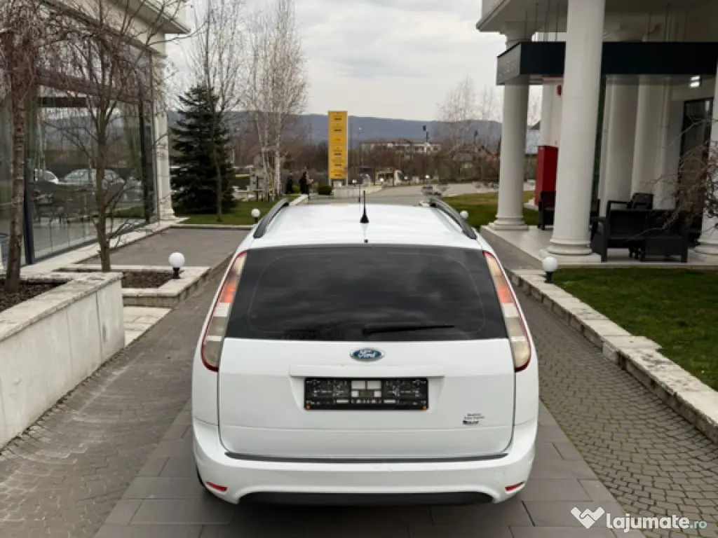 Ford Focus 1.6 benzină GPL, Variante BMW, Mercedes, 2011