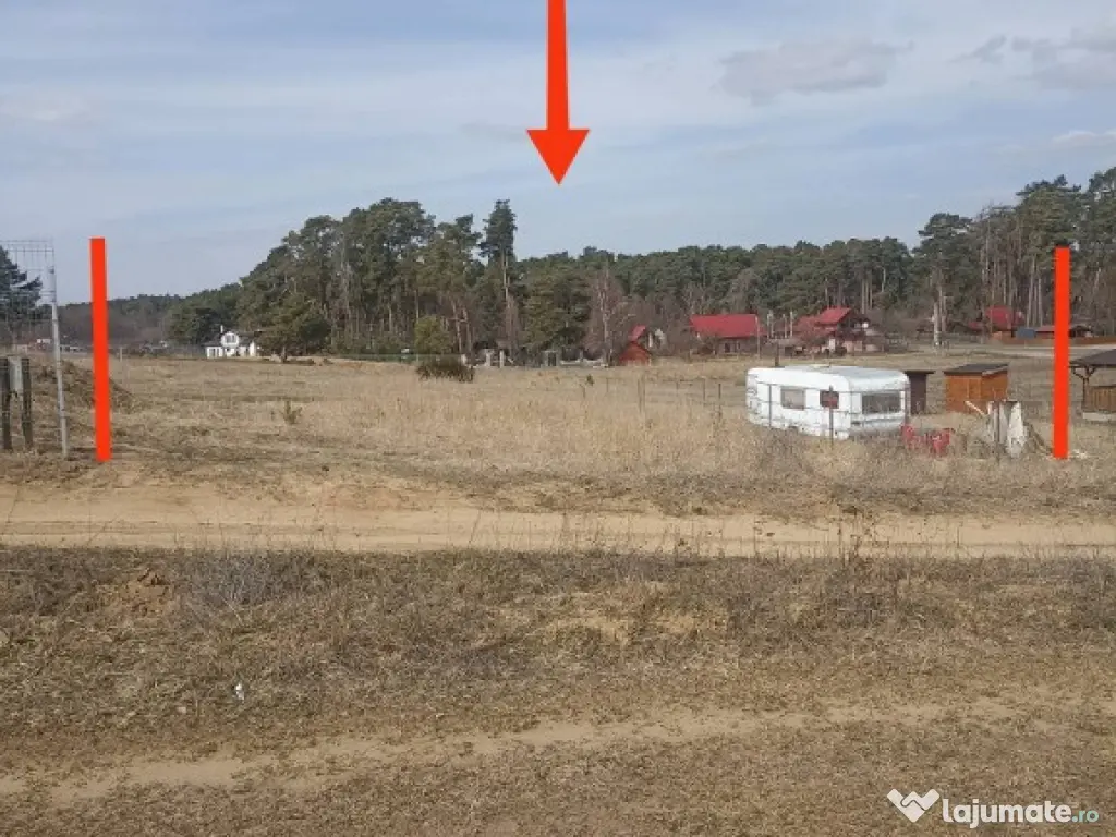 De vânzare teren intravilan în Lacul Reci