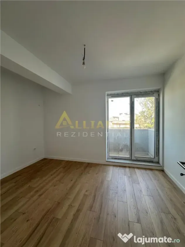 Apartament 3 camere bloc nou P 3 || lift || incalzire in par