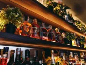 Spațiu comercial închiriat pentru pub/bar 3000€/lună 