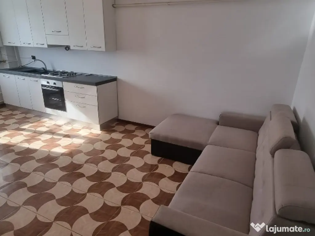 Vand Apartament 2 camere central