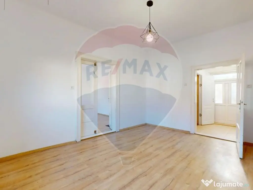 Închiriere casă cu 500 mp curte – ideală pentru familie