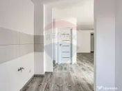 Apartament 3 camere COMPLEX ADORA PARK cu loc de parcare 