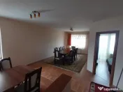 Apartament 2 camere, etaj 2, parcare, str.Sesul de Sus Floresti 