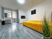 Titan - Costin Georgian Metrou 3 minute Garsoniera renova... 