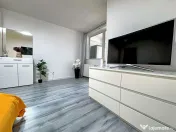 Titan - Costin Georgian Metrou 3 minute Garsoniera renova... 