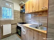 Titan - Costin Georgian Metrou 3 minute Garsoniera renova... 