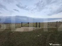 Teren intravilan imprejmuit intr-o zona panoramica