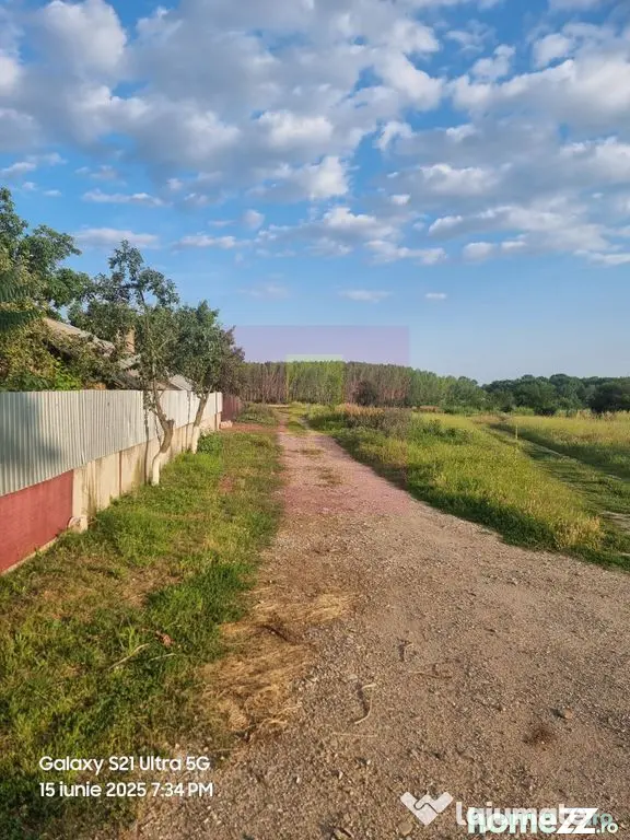 GIURGIU - SE VINDE TEREN 2150 MP IN SAT TEISORI