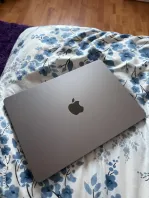 MacBook Air M2-2022