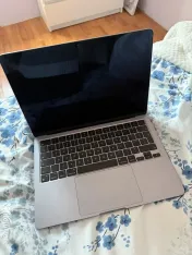 MacBook Air M2-2022 