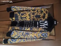 Vând trening Versace Coutoure