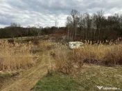 Teren cu panorama superba în Berchezoaia + bonus rulota 