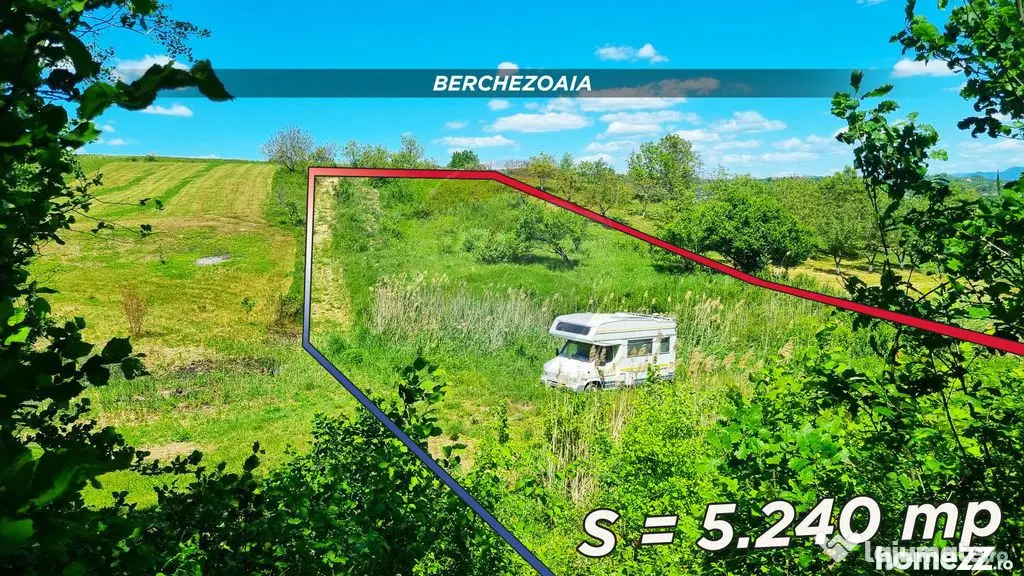 Teren cu panorama superba în Berchezoaia + bonus rulota
