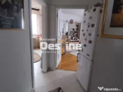 Apartament de vânzare 2 camere, decomandat, mobilat 
