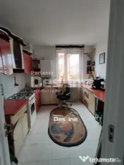 Apartament de vânzare 2 camere, decomandat, mobilat 