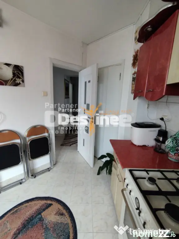 Apartament de vânzare 2 camere, decomandat, mobilat