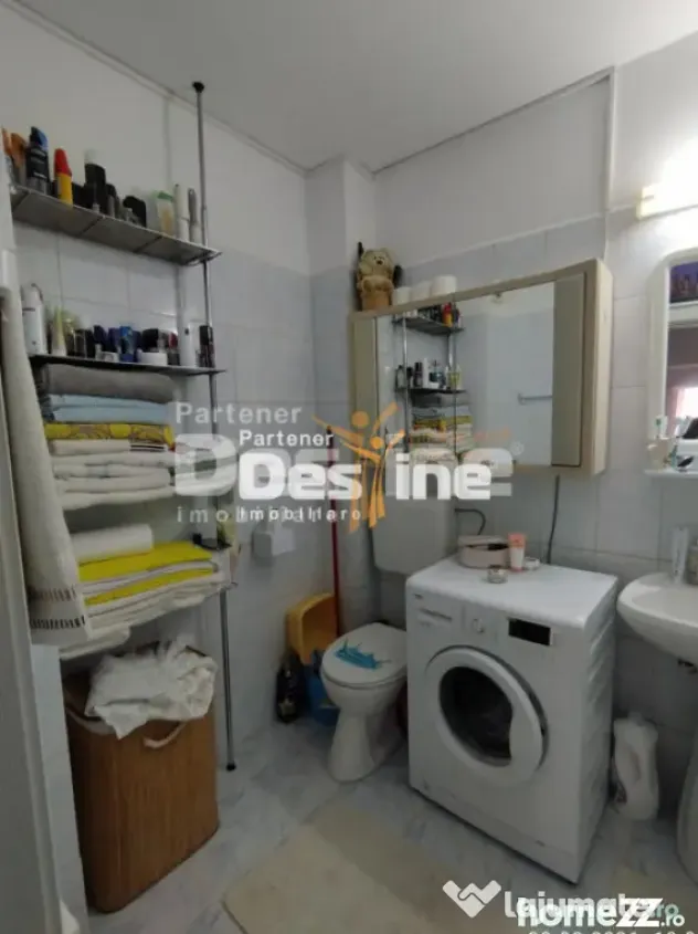 Apartament de vânzare 2 camere, decomandat, mobilat