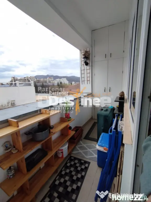Apartament de vânzare 2 camere, decomandat, mobilat