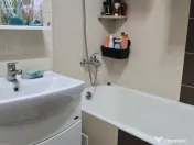 Apartament 2 camere, decomandat – in Deva, zona Balcescu 