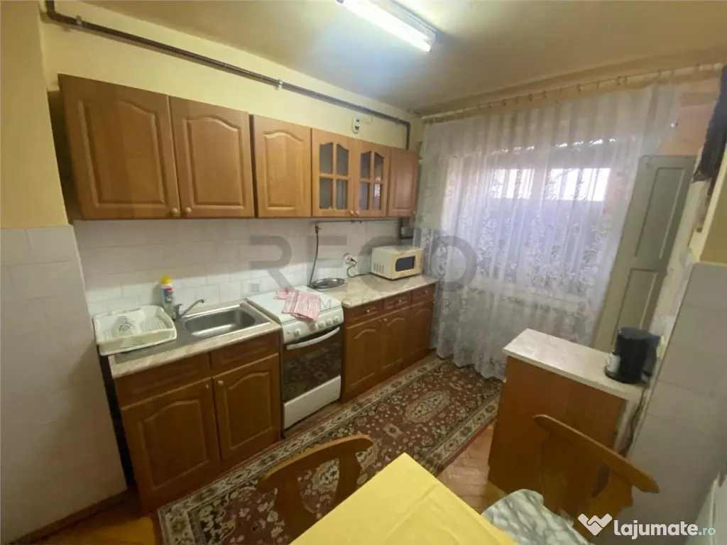RECO apartament 42mp util Marghita-Zona Centrala